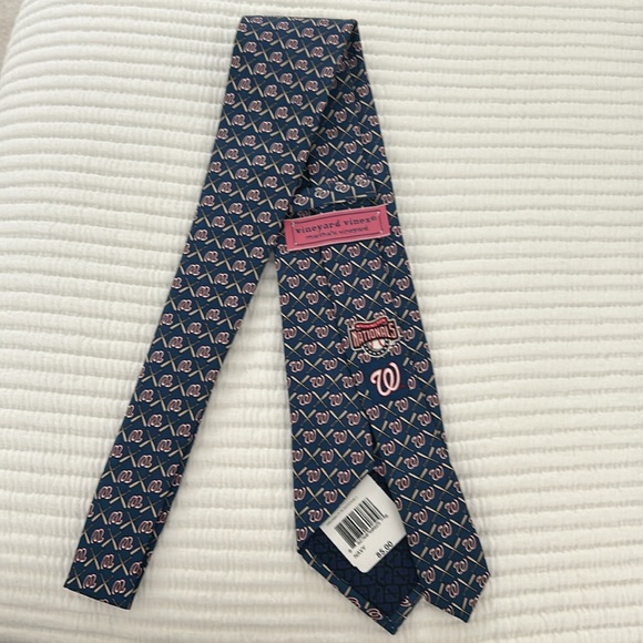 Vineyard Vines Washington Nationals Tie NWT - Picture 3 of 4